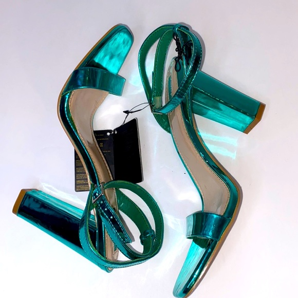 Forever 21 Shoes - NEW...Emerald green metallic heels size 8.5 from Forever21